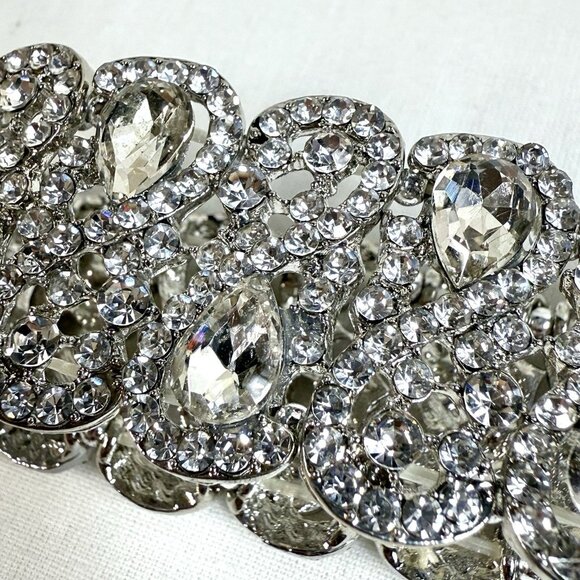 Vintage Clear Rhinestone Silver Tone Stretch Bracelet Statement - Picture 6 of 6